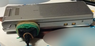 韓国製のガラケー 韓国製のガラケー