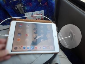バスのUSBコンセント バスのUSBコンセント